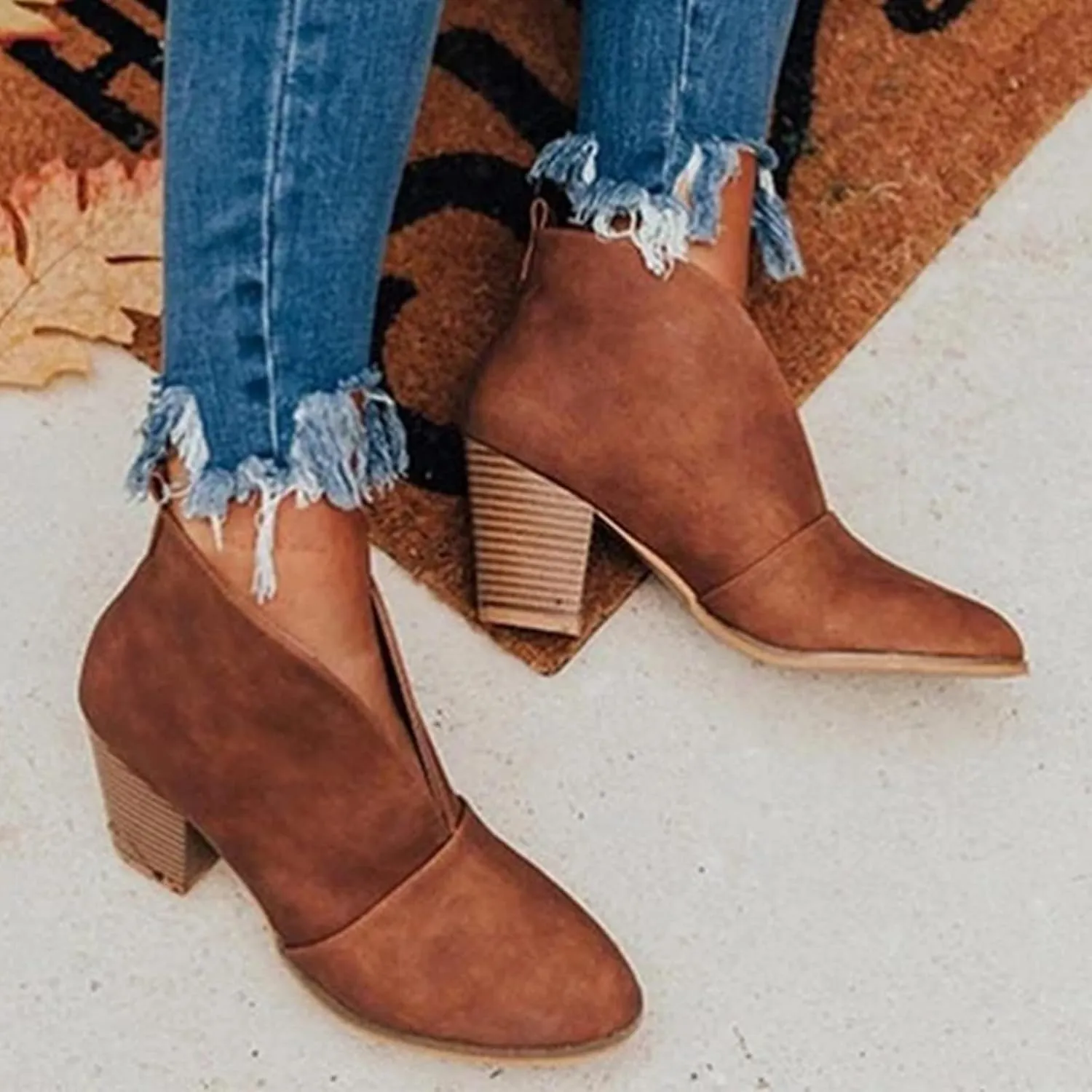 Ankle Boots for Women Low Heel V Cut Ankle Booties Stacked Chunky Heel Dressy Boots Faux Leather Western Booties