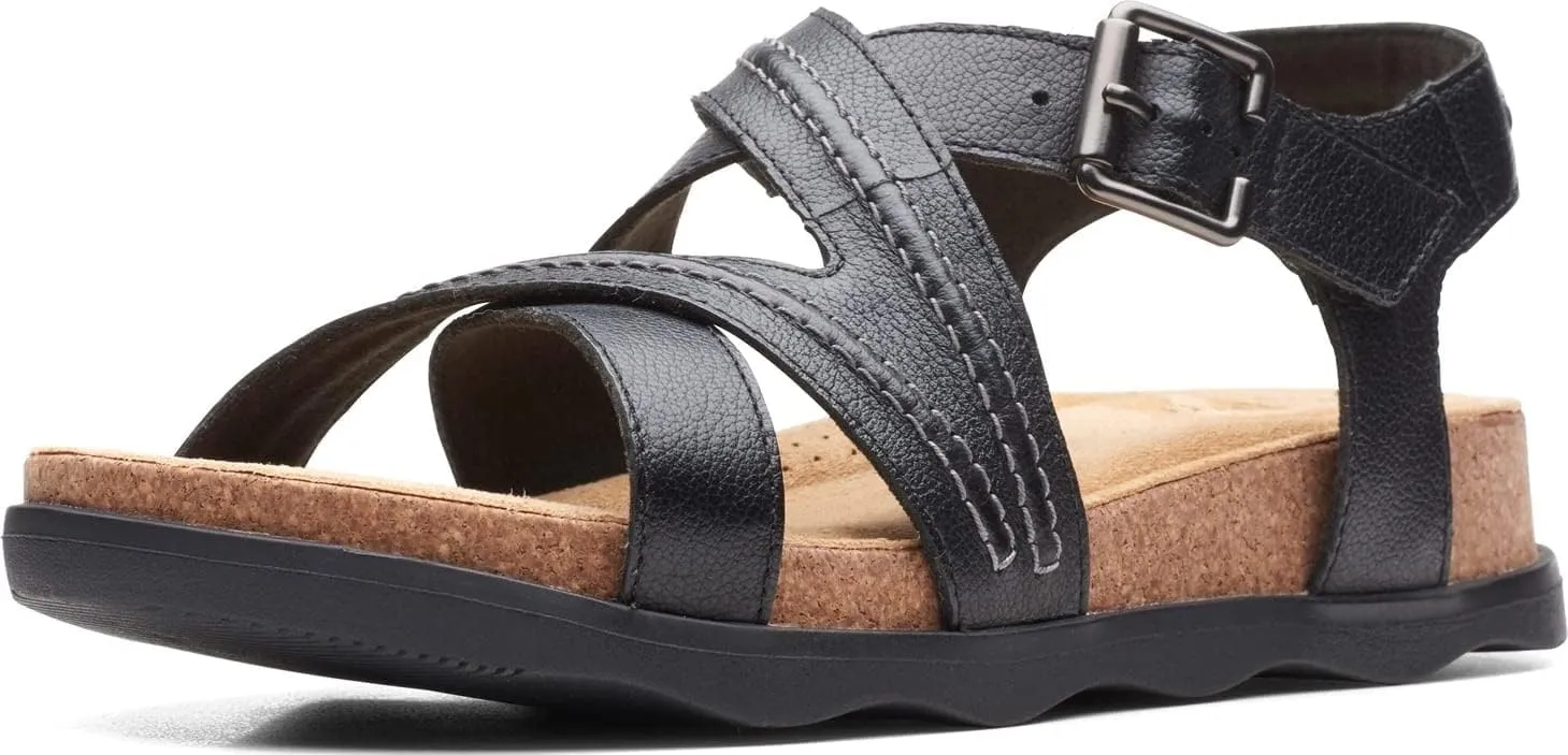 Clarks Women's Brynn Ave Flat Sandal