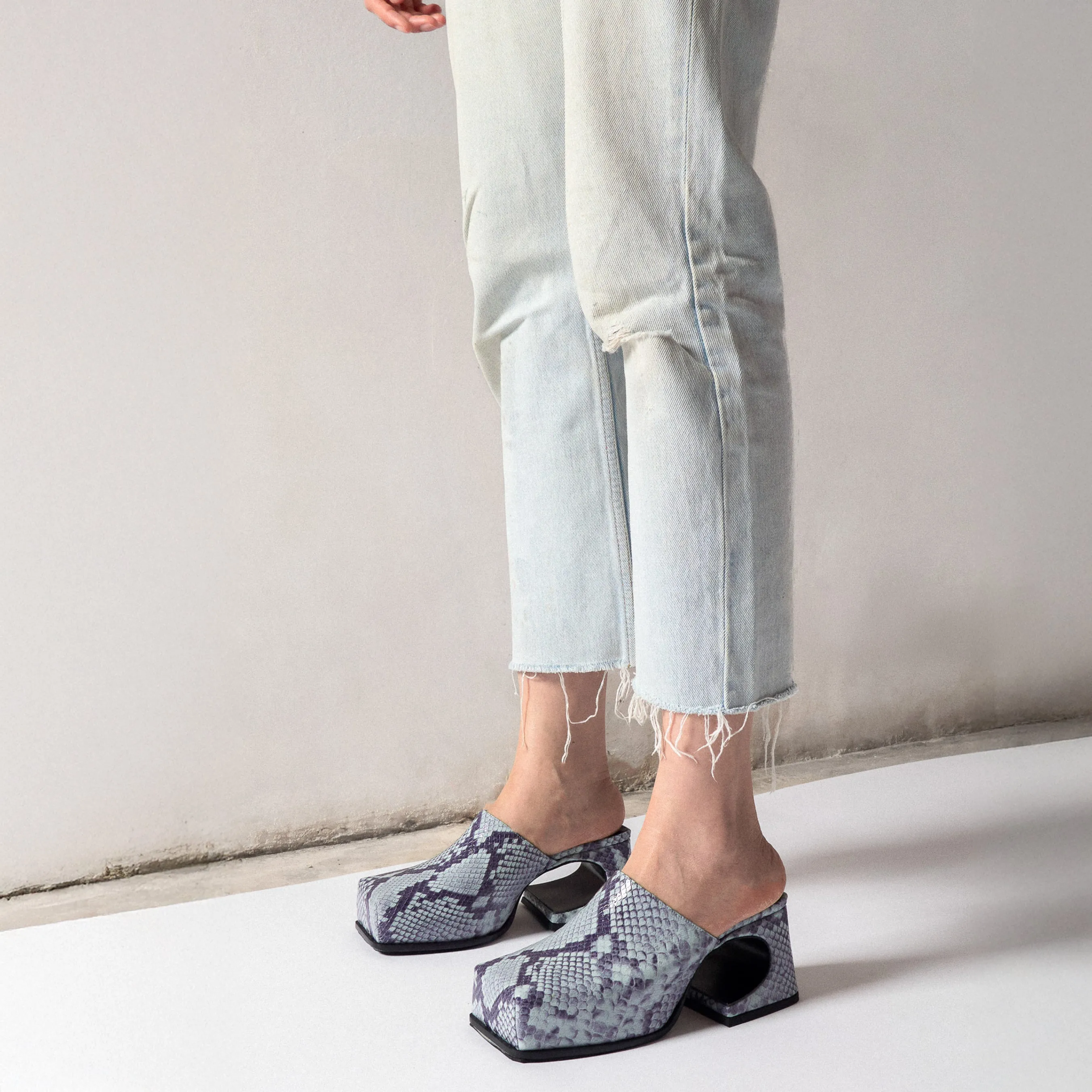 Denim Snake Sassy Mule