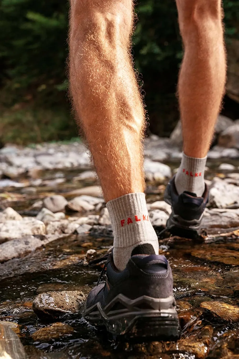 FALKE Men's TK5 Wander Short Hiking Socks, Lightweight Quarter, 1 Pair