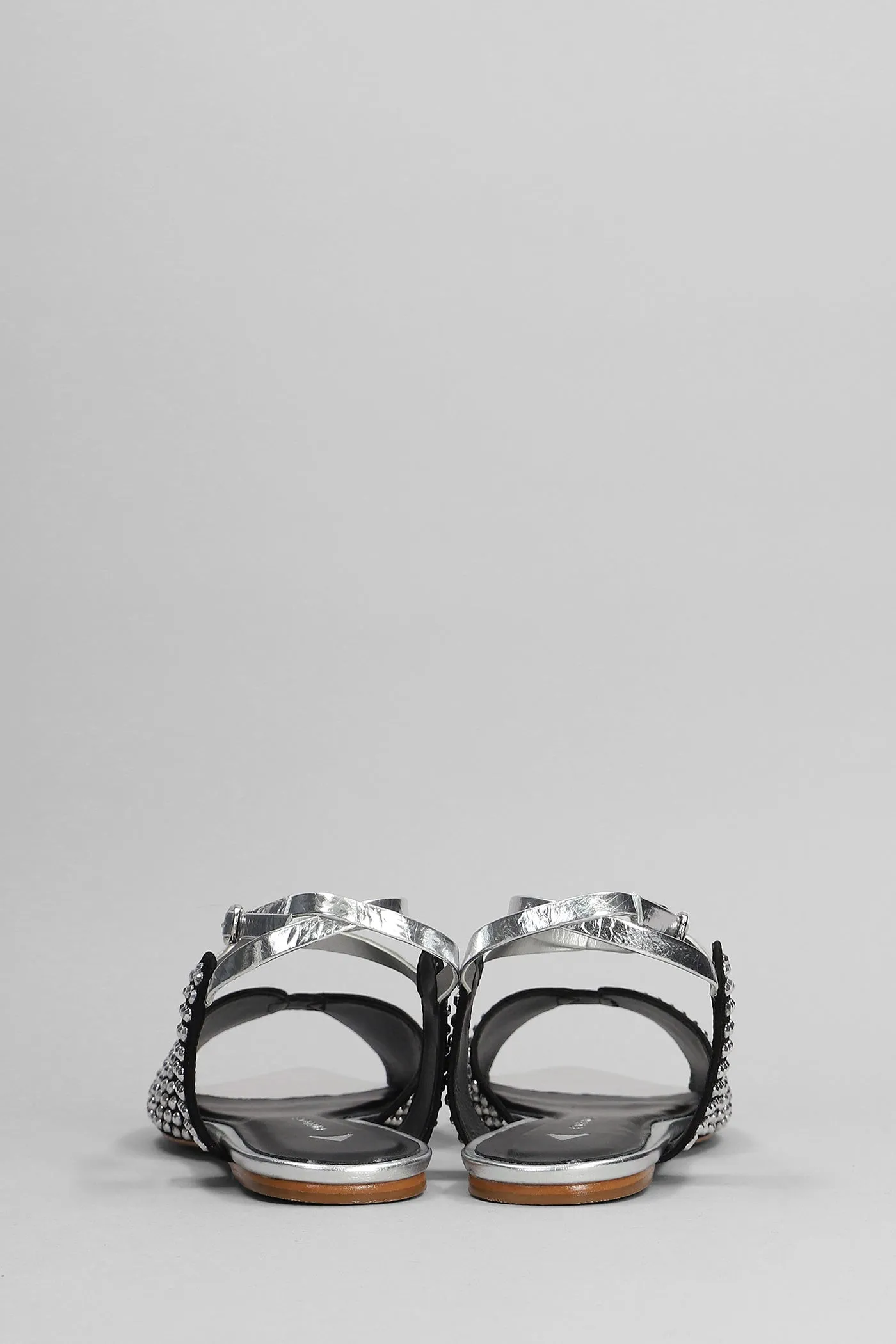 Flats in silver nubuck