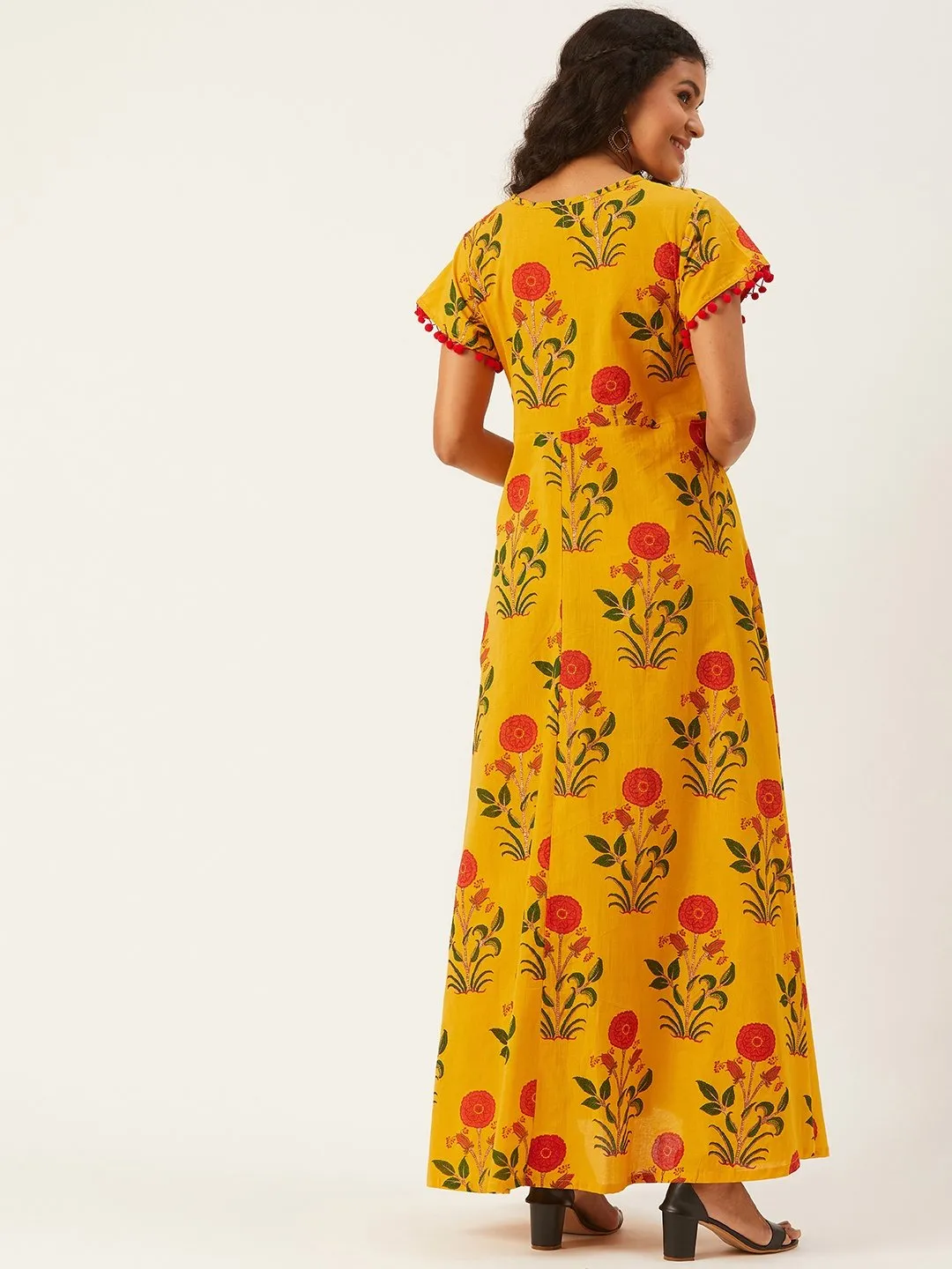 Flowers And Leaves In Yellow