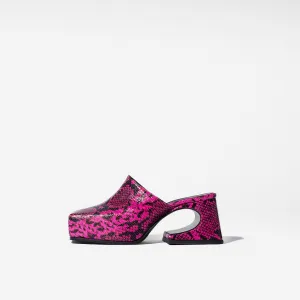 Fuchsia Snake Sassy Mule