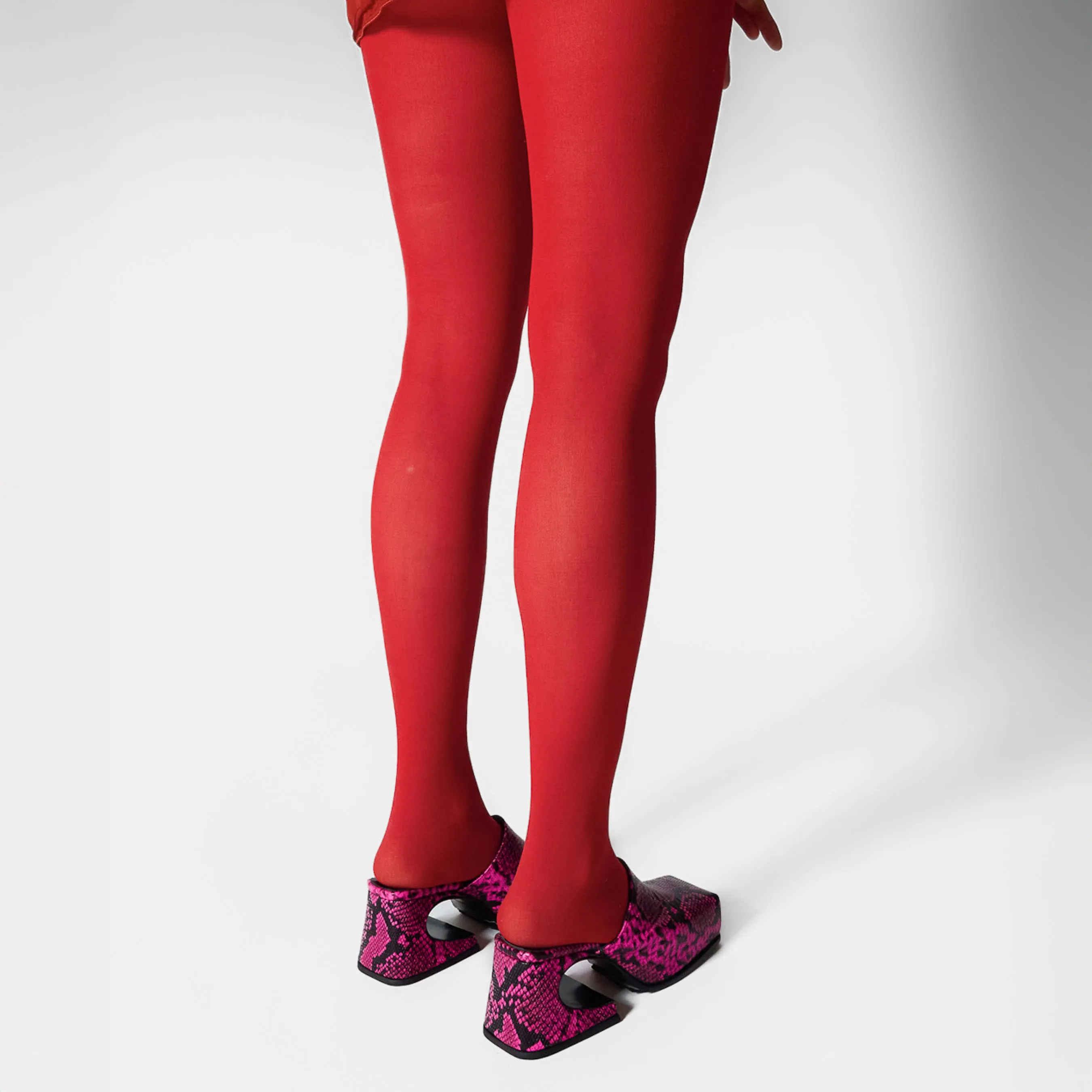 Fuchsia Snake Sassy Mule