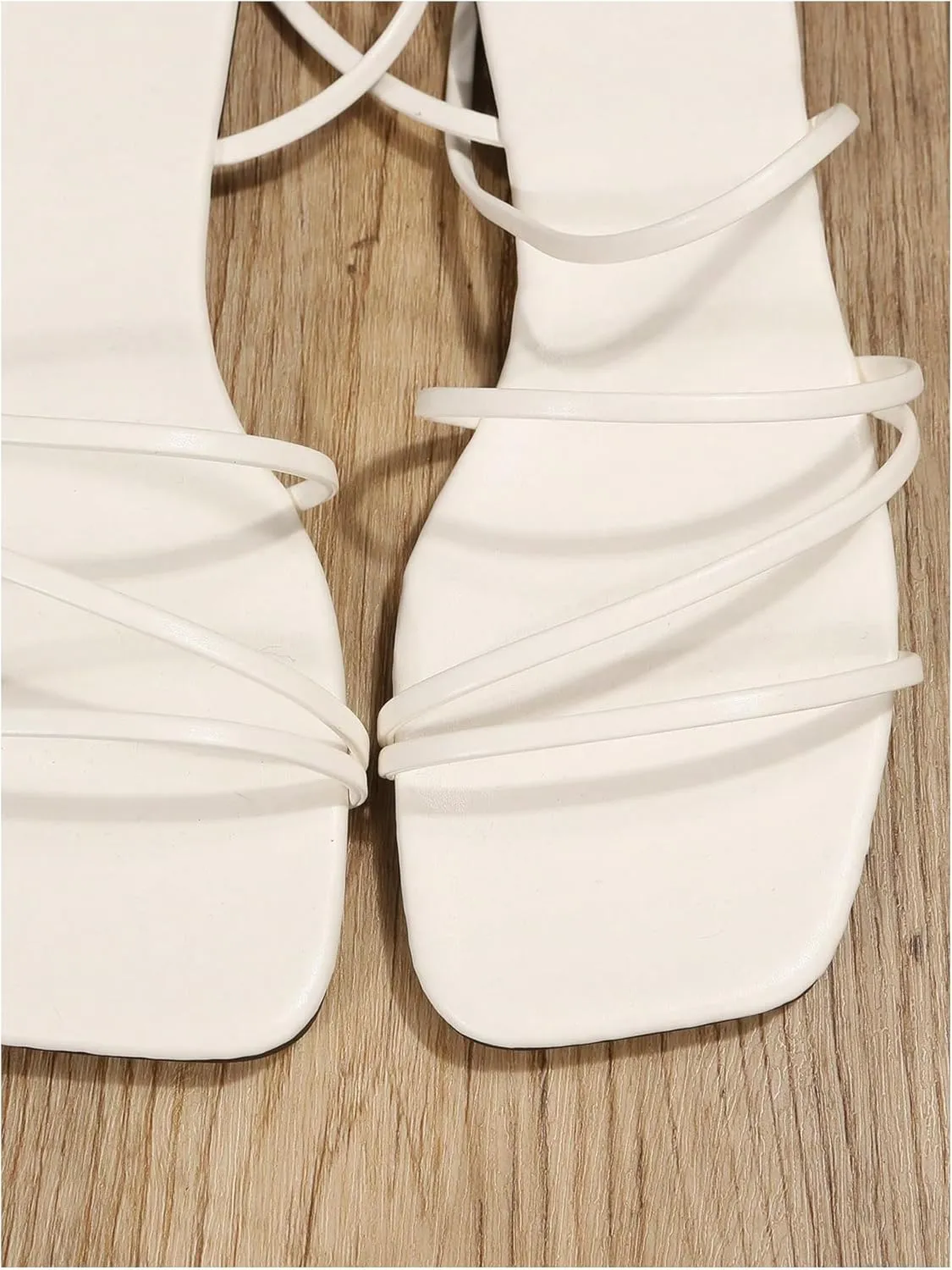 GORGLITTER Women's Lace Up Flat Sandals Dressy Strappy Gladiator Sandals Open Toe Summer Beach Slides