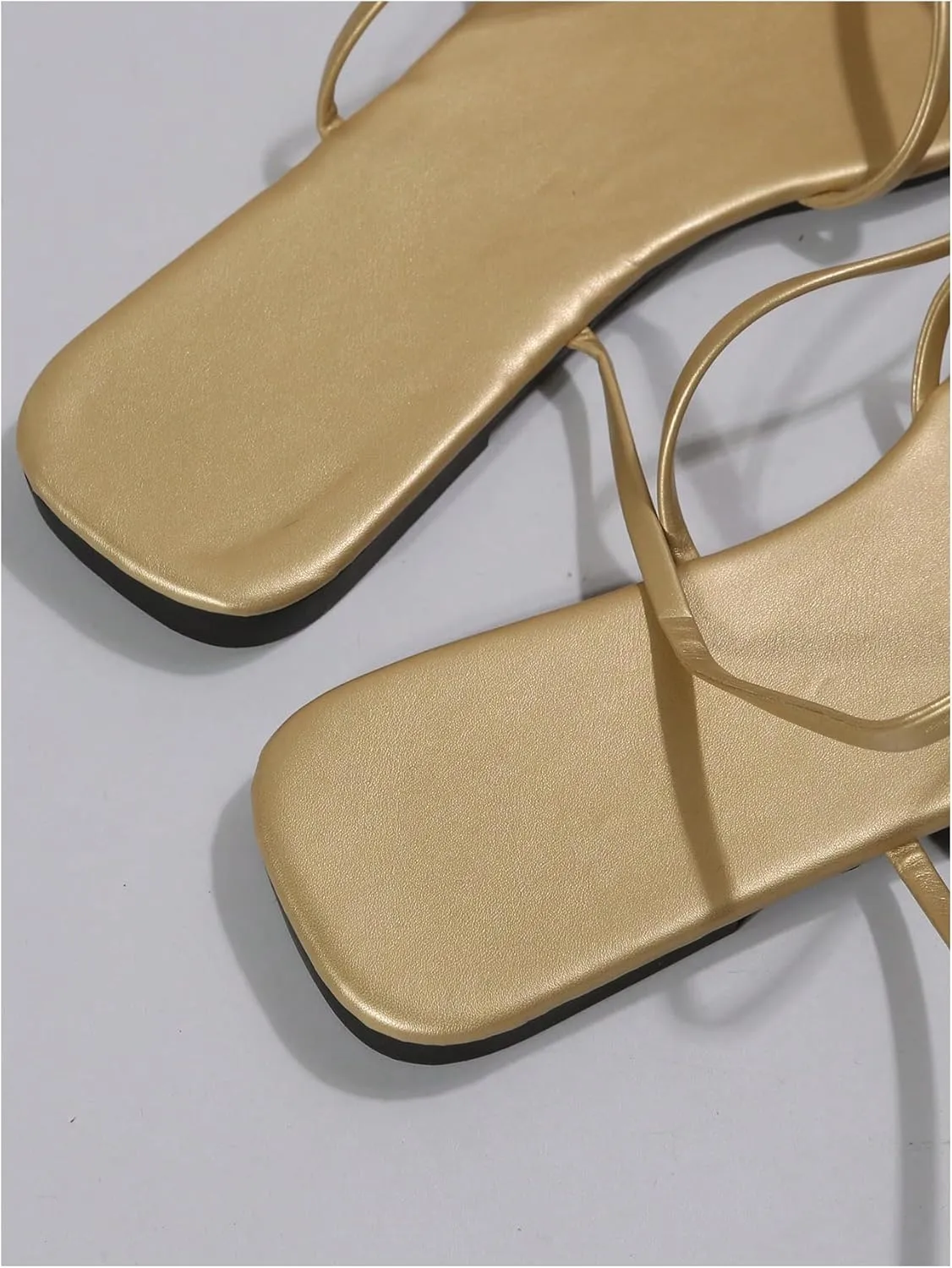 GORGLITTER Women's Metallic Strappy Lace Up Sandals Open Toe Tie Up Flat Sandals