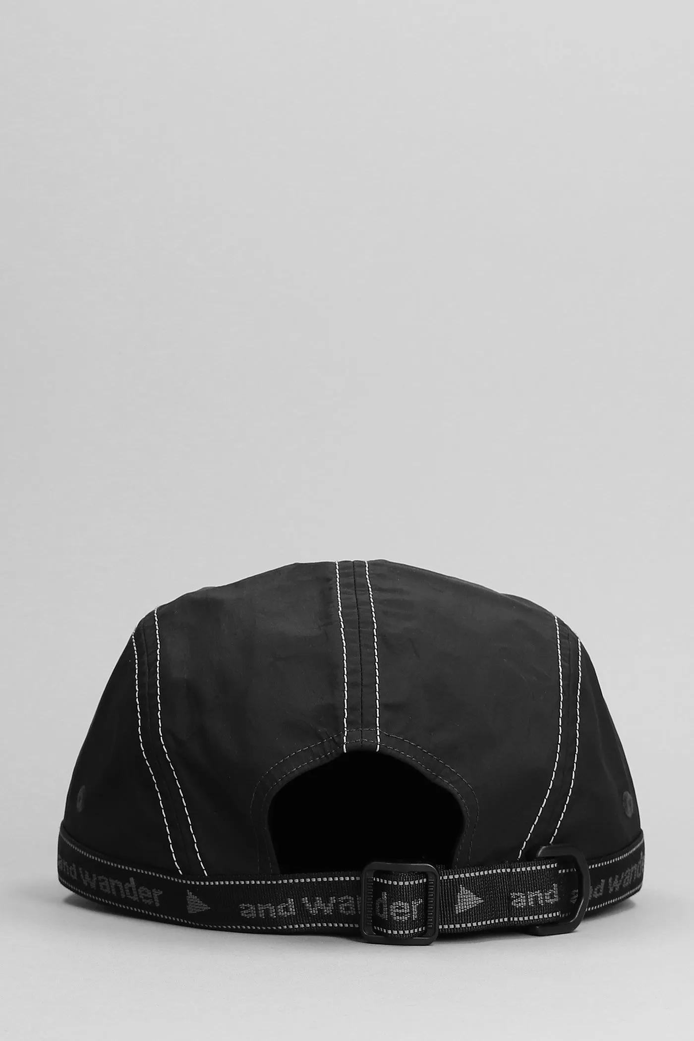 Hats in black nylon