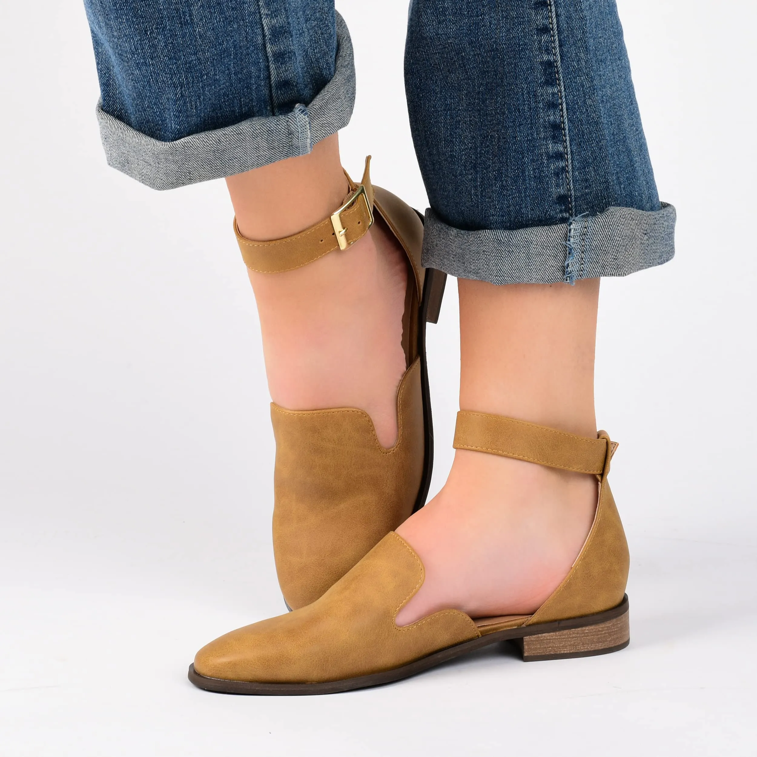 Journee Collection Womens Loreta Wide Width Buckle Square Toe Loafer Flats - 9 W - Mustard