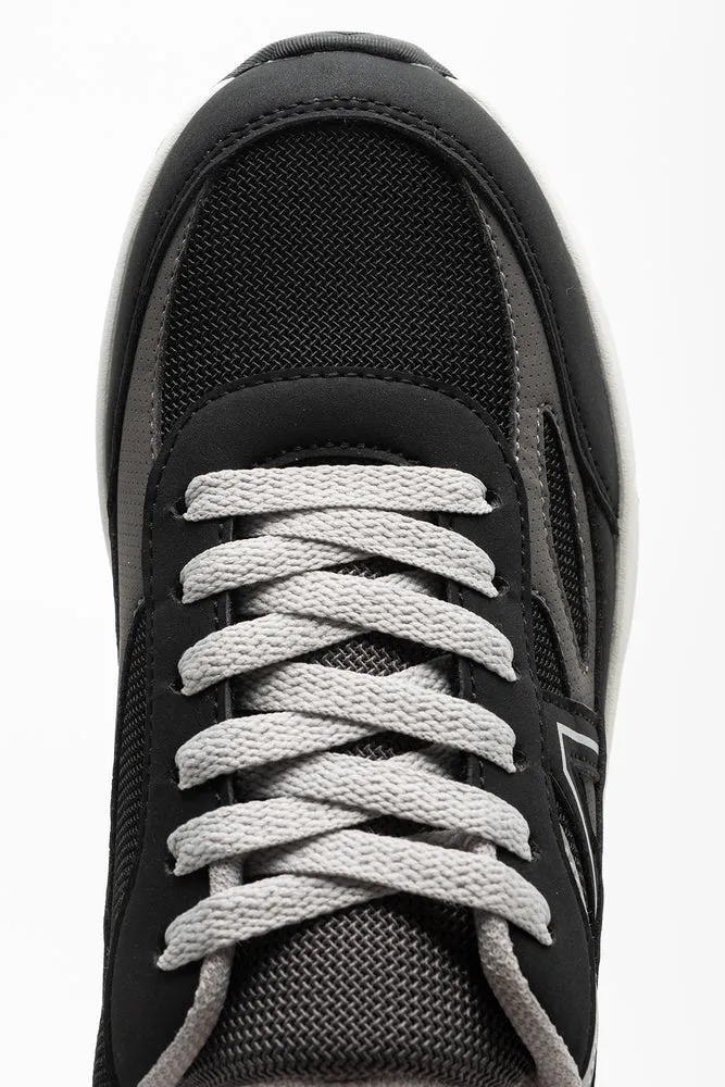 Retro Trainer Black