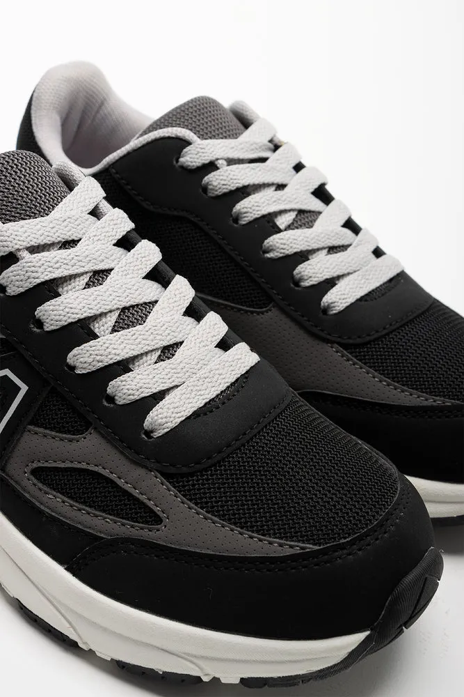 Retro Trainer Black