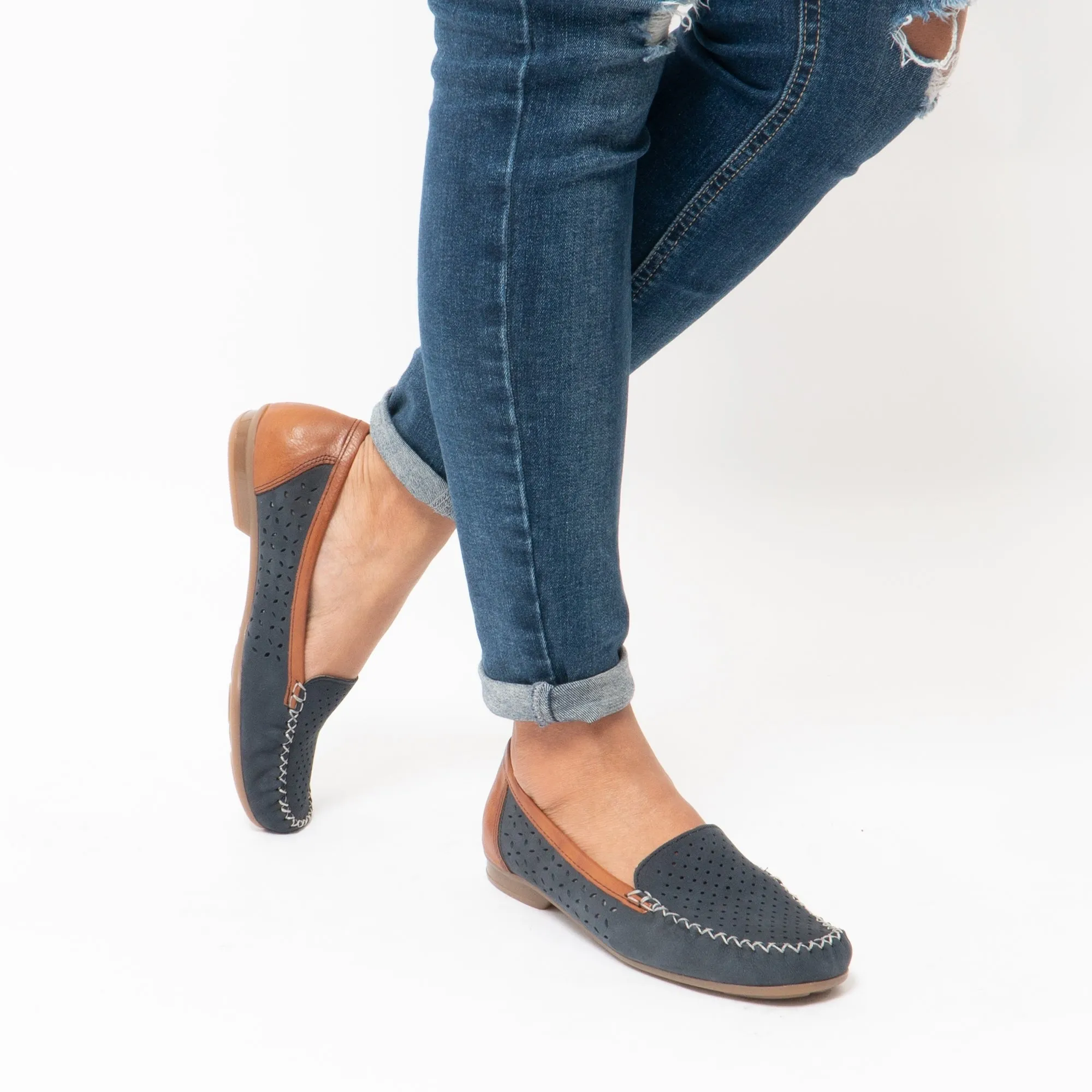 Rieker 40086-14 Womens Loafers Pacific/Cayenne