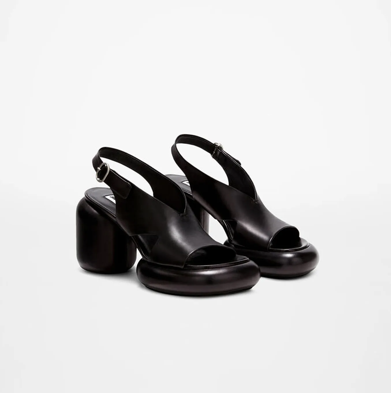 SANDAL