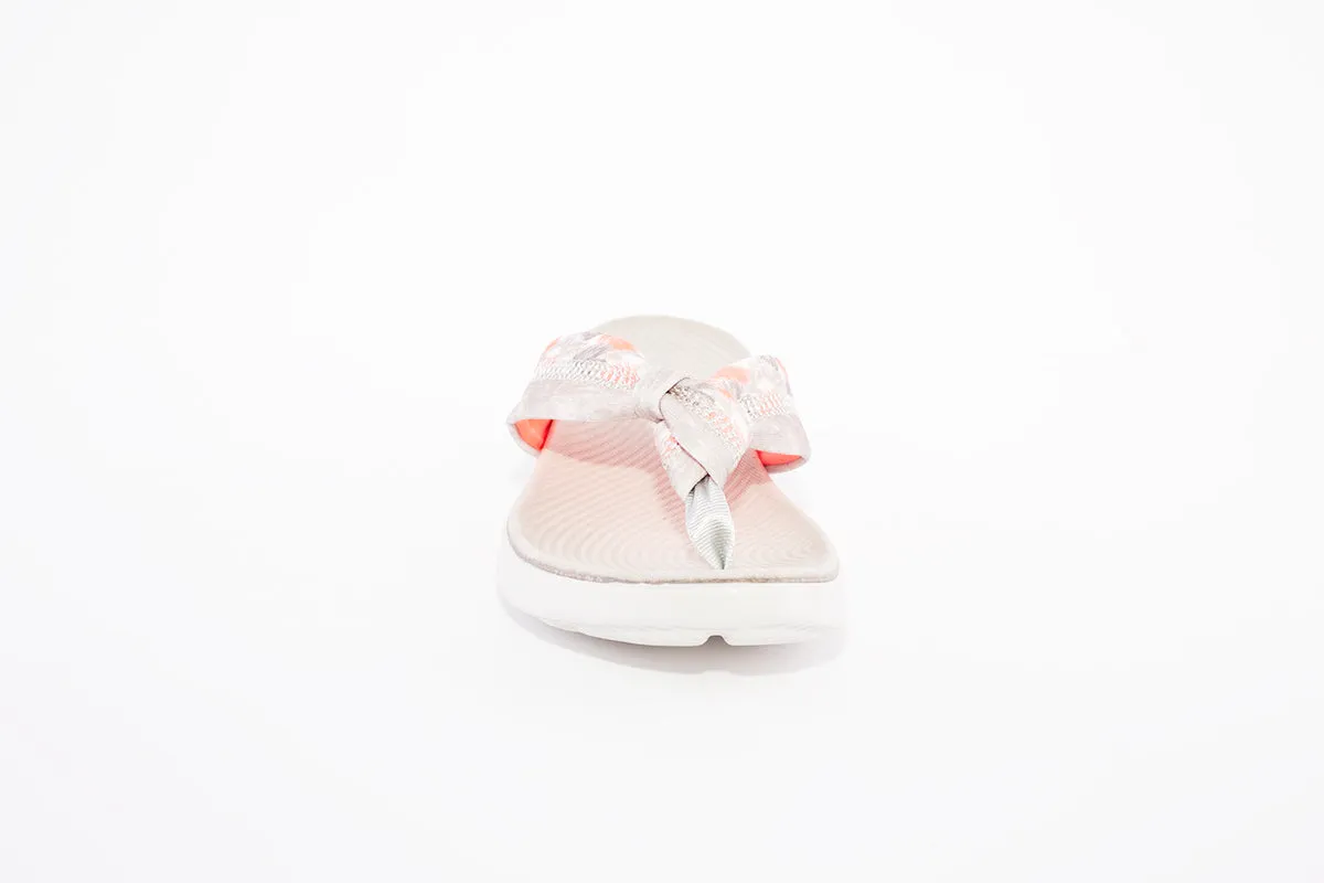 SUSST - MALIBU22 FABRIC FASHION TOE-POST MULE - TAUPE