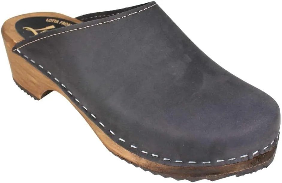 Swedish Classic Clog Mule for Women | Low Heel Slip-on Wooden Clogs Handmade in Sweden | Supportive Brown Alder Wood Base and Oiled Nubuck Leather | Black