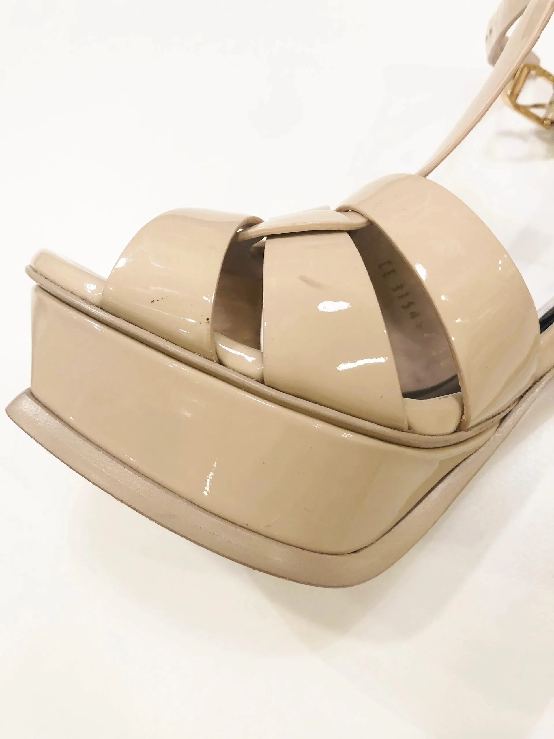 Yves Saint Laurent Patent Leather Tribute 105 Sandal Size 38.5 It (8.5 Us)