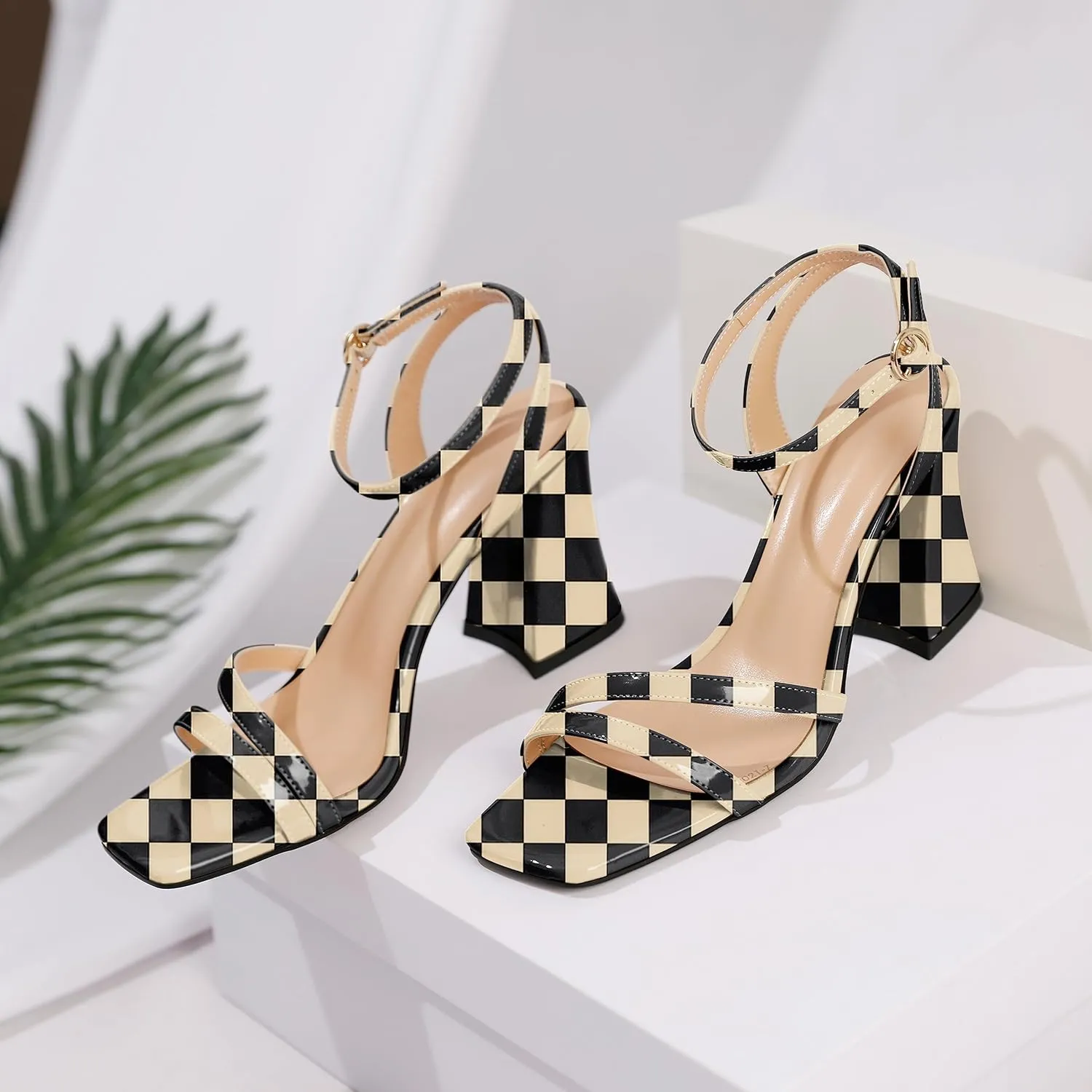Zamikoo Women's Heeled Sandals, Open Toe Strappy Chunky High Heels, Ankle Strap Square Toe Heels, High Heel Sandals for Wedding Party Dress Work 3.5 Inches